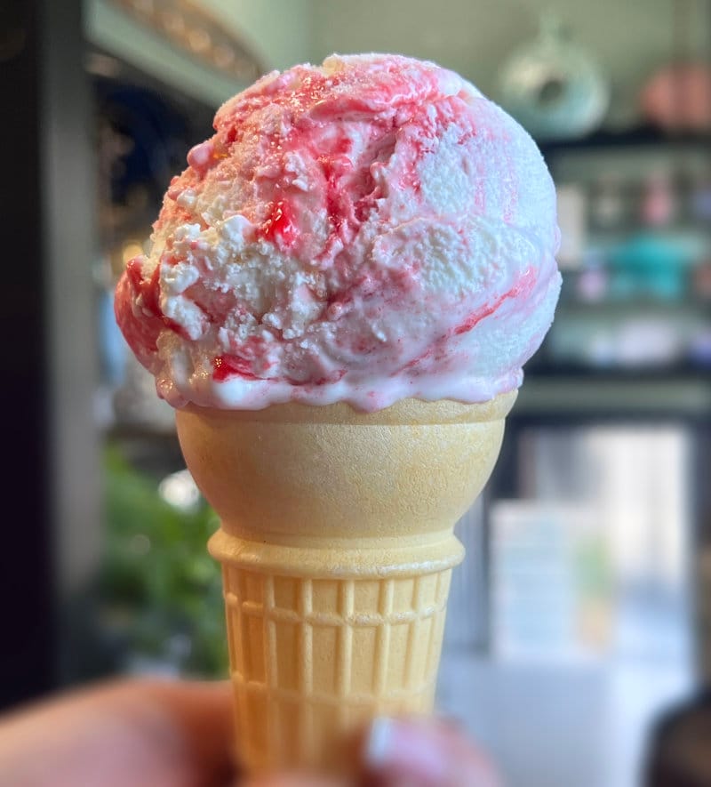 hershey's-ice-cream-salty-hook